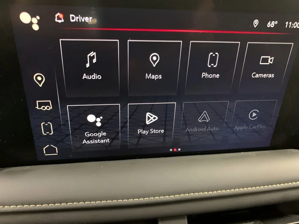 2023 GMC Yukon SLT - Photo 35