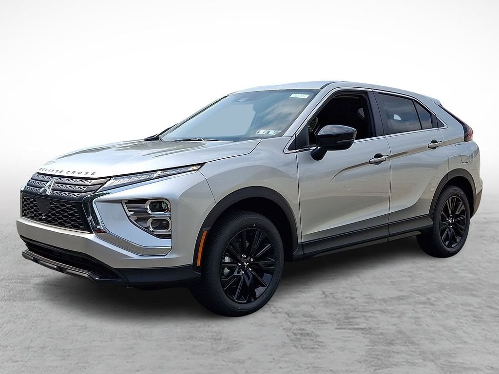 New 2026 Silver Mitsubishi LE 1.5T S-AWC image 2