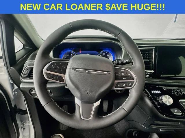 New 2027 Bright White Clear-Coat Exterior Paint Chrysler  image 11
