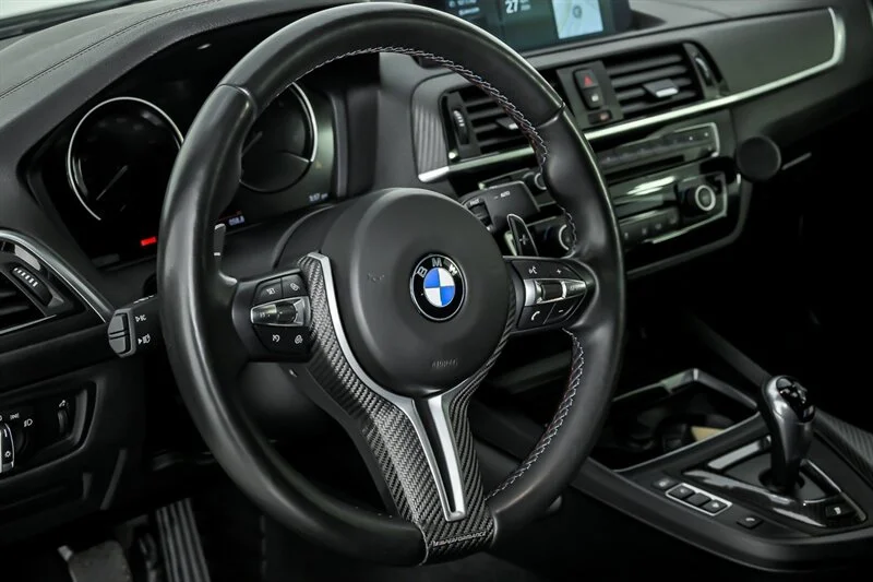 Used 2019 Alpine White BMW Competition image 24