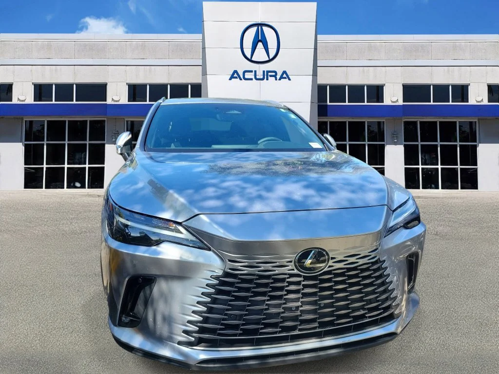 Used 2023 Silver Lexus 350 Premium image 1