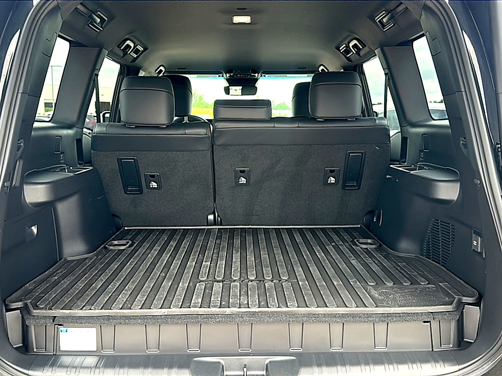 Used 2024 Underground Toyota  image 21