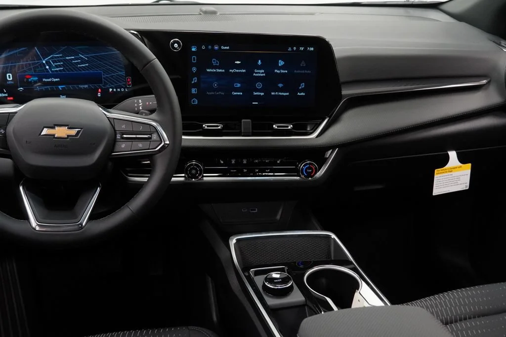 New 2027 Summit White Chevrolet LT image 13