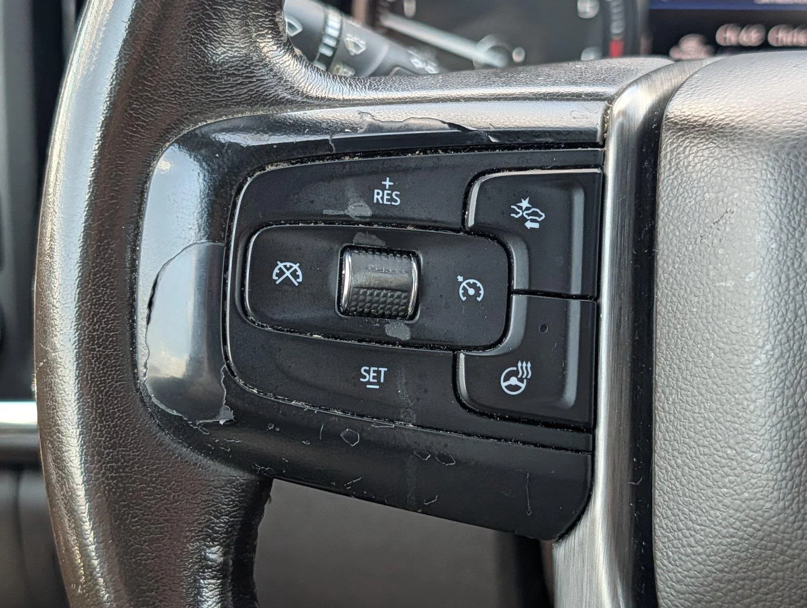 Used 2021 SATIN STEEL METALLIC GMC Denali image 24