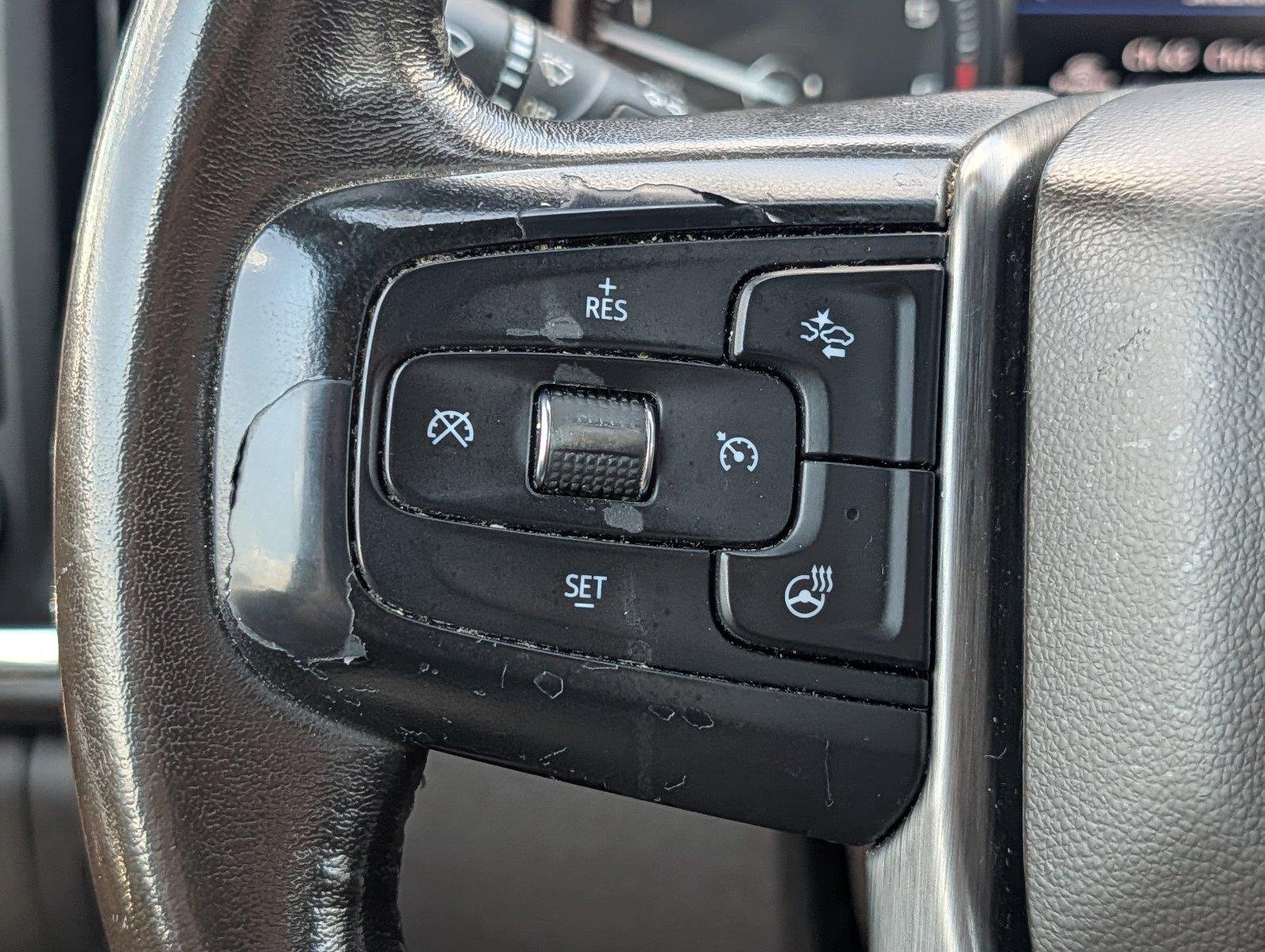 Used 2021 SATIN STEEL METALLIC GMC Denali image 24