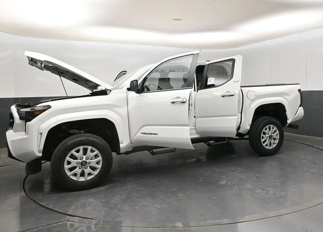 New 2026 Ice Cap Toyota  SR5 image 36
