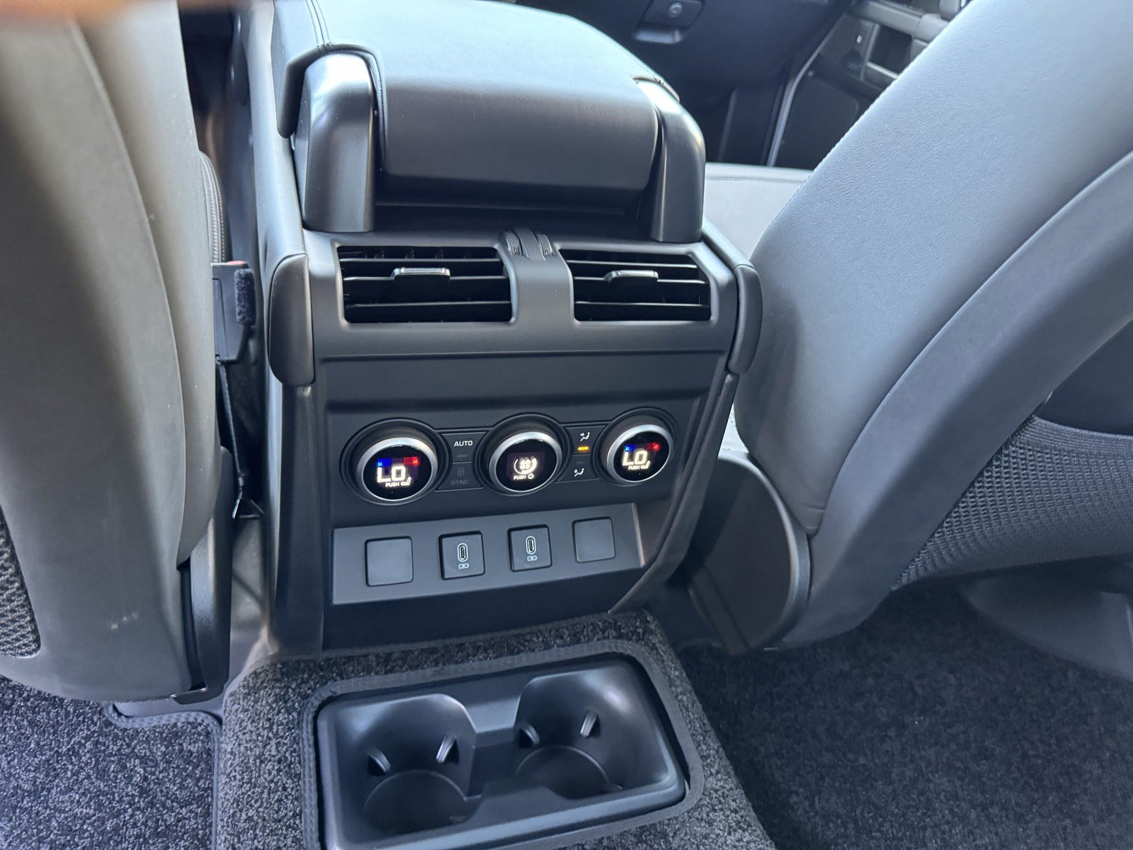 New 2026 Borasco Grey Land Rover X-Dynamic SE image 15