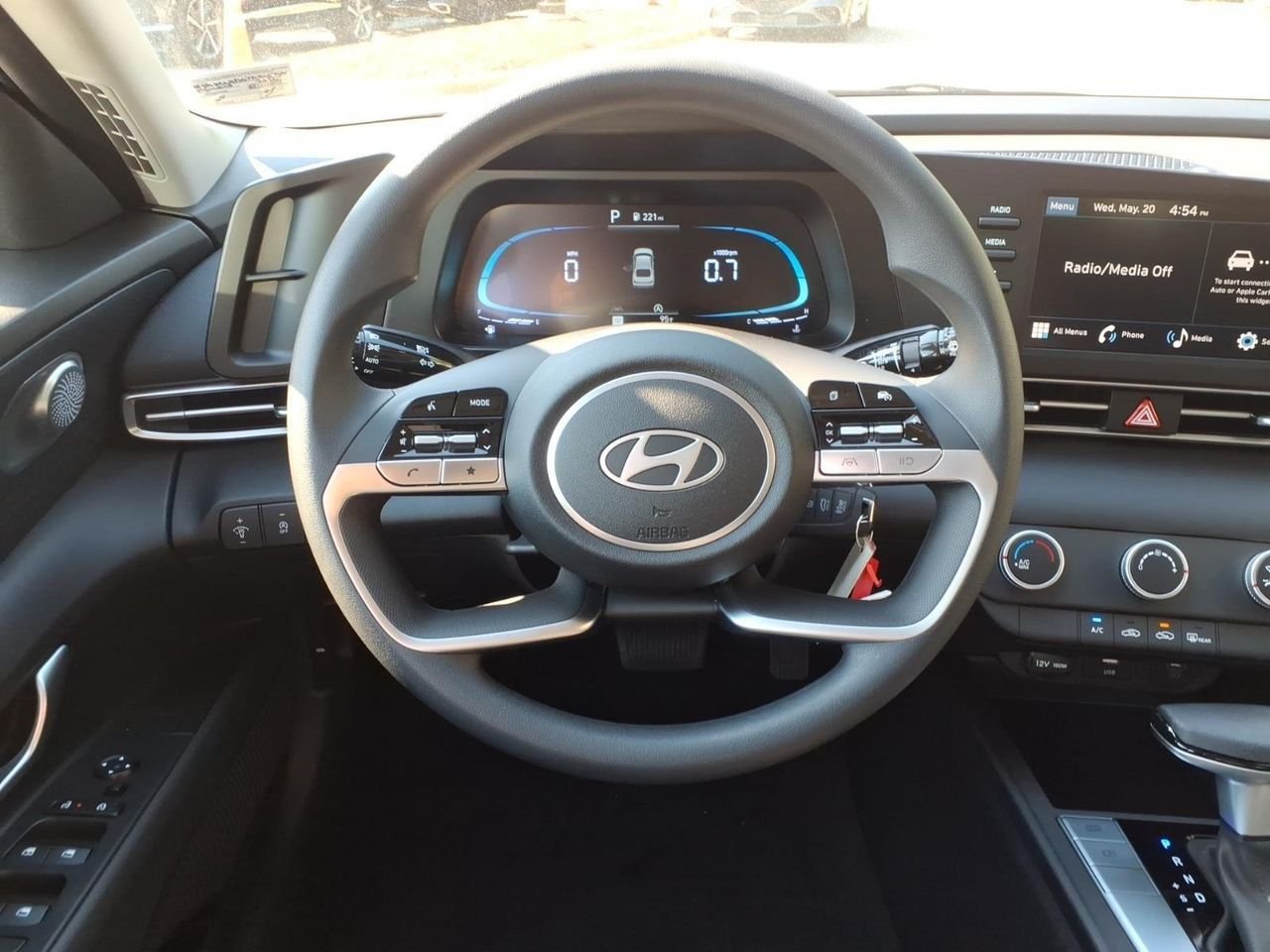New 2026 Amazon Gray Hyundai SE image 17