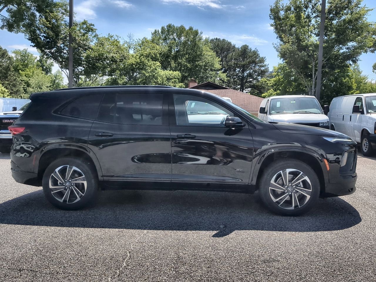 2026 Buick Enclave Sport Touring - Photo 9