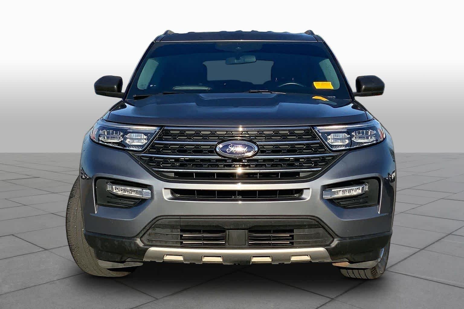 Used 2022 Carbonized Gray Metallic Ford XLT image 4