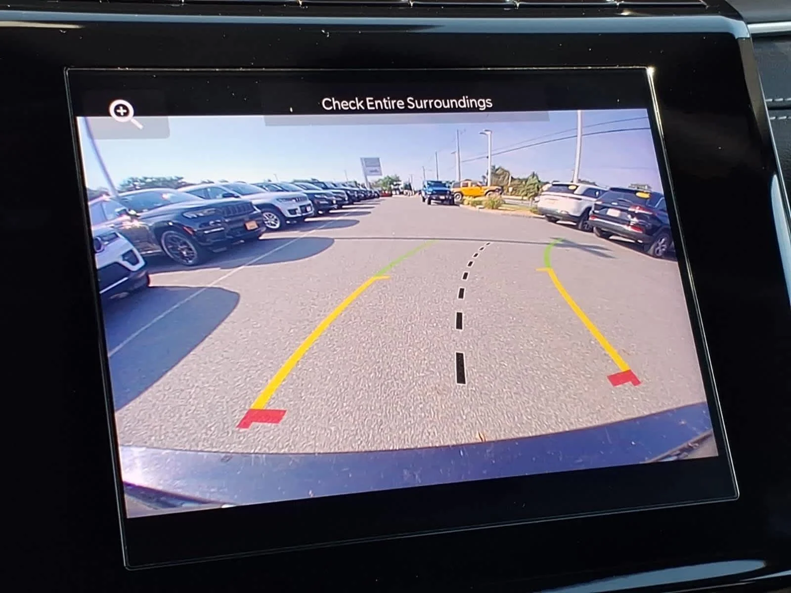 Used 2021 Diamond Black Crystal P/C Jeep Altitude image 22