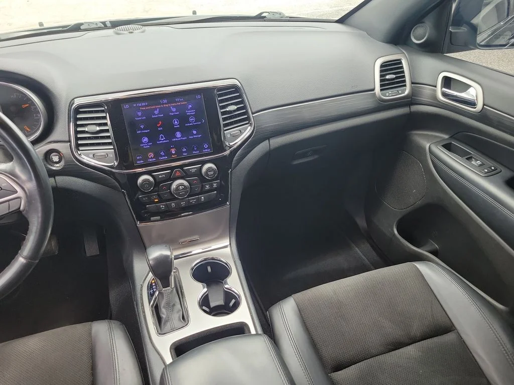 Used 2020 Black Jeep Altitude image 13