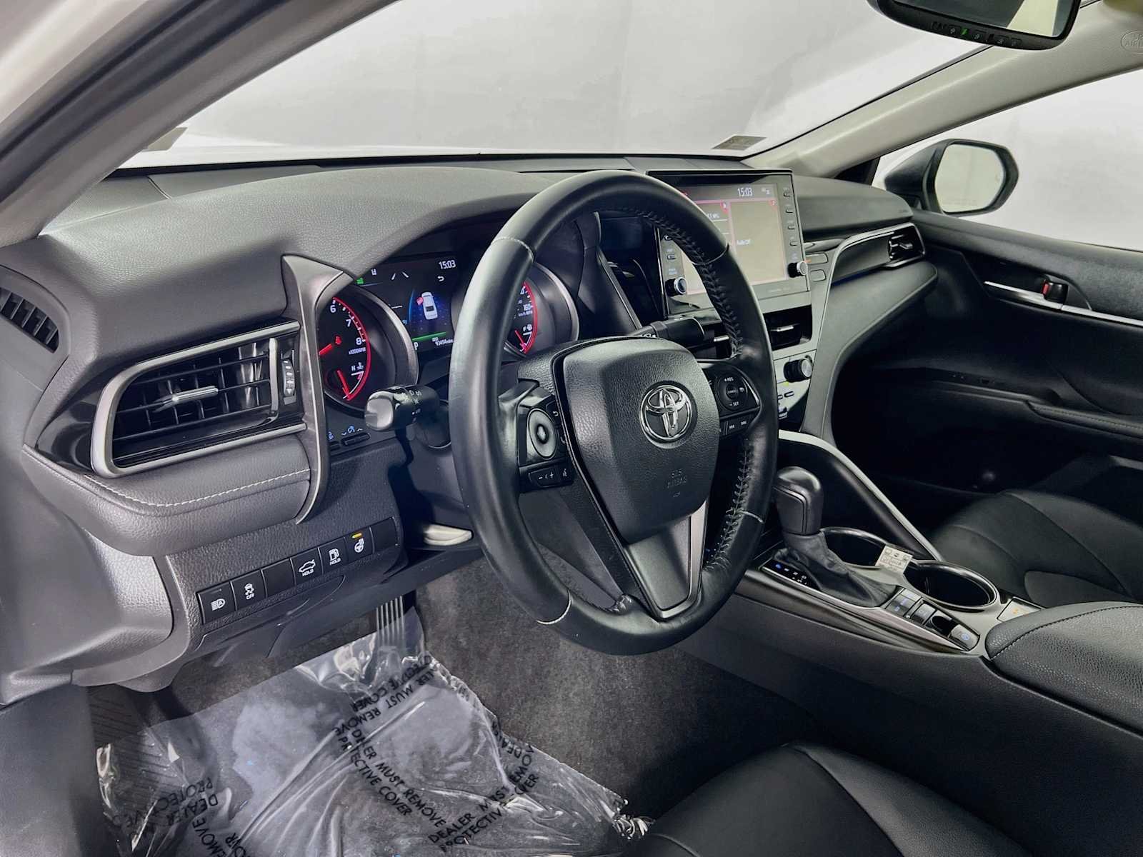 Used 2021 Wind Chill Pearl Toyota XSE image 8