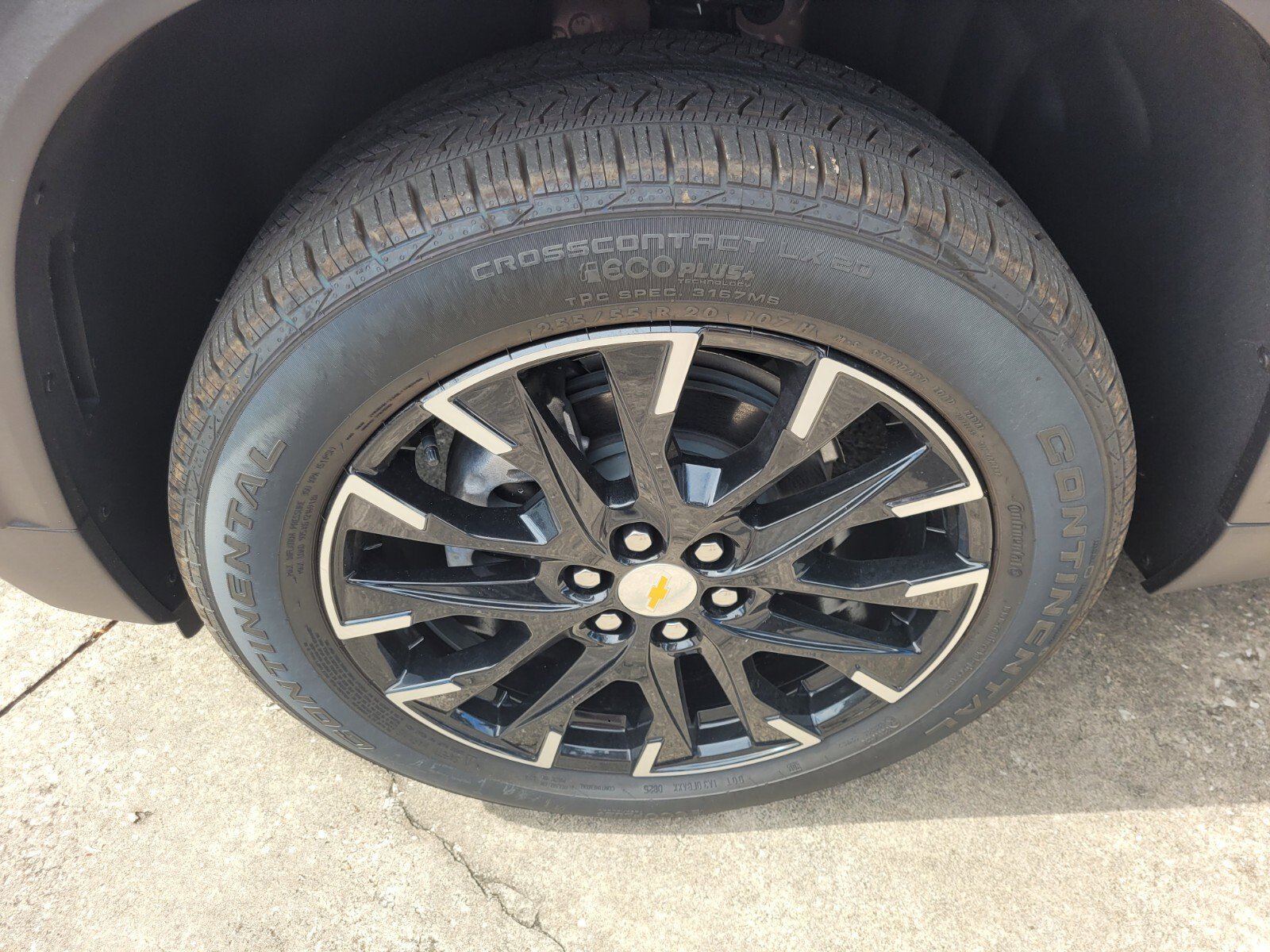 2025 Chevrolet Traverse LT - Photo 19