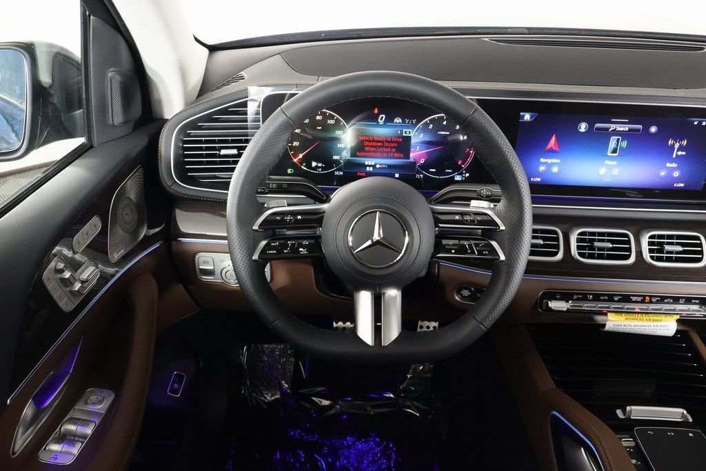 New 2026 Obsidian Black Metallic Mercedes-Benz GLS 450 image 3