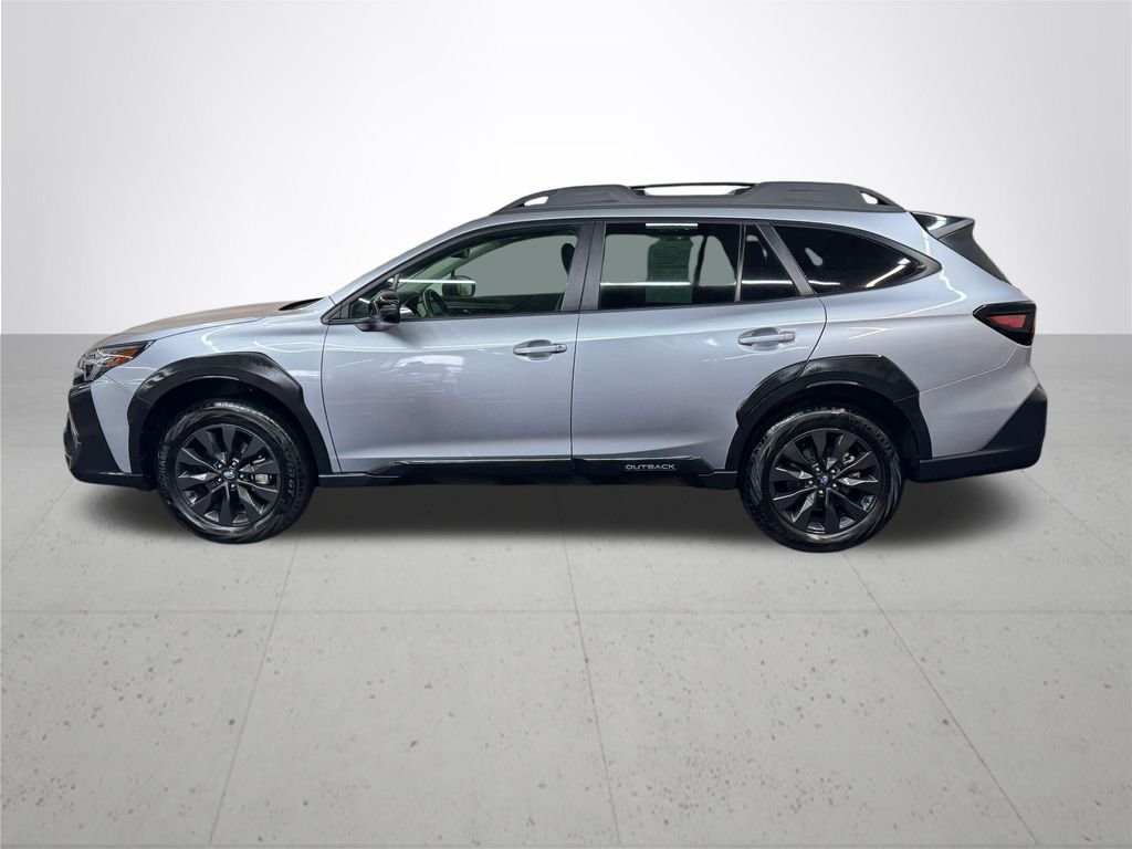 Used 2025 Silver Subaru Onyx Edition image 3