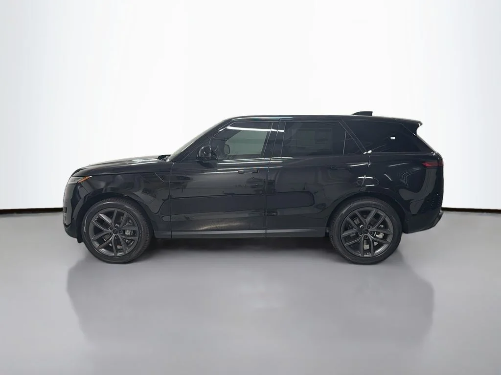 New 2026 Santorini Black Metallic Land Rover SE image 2