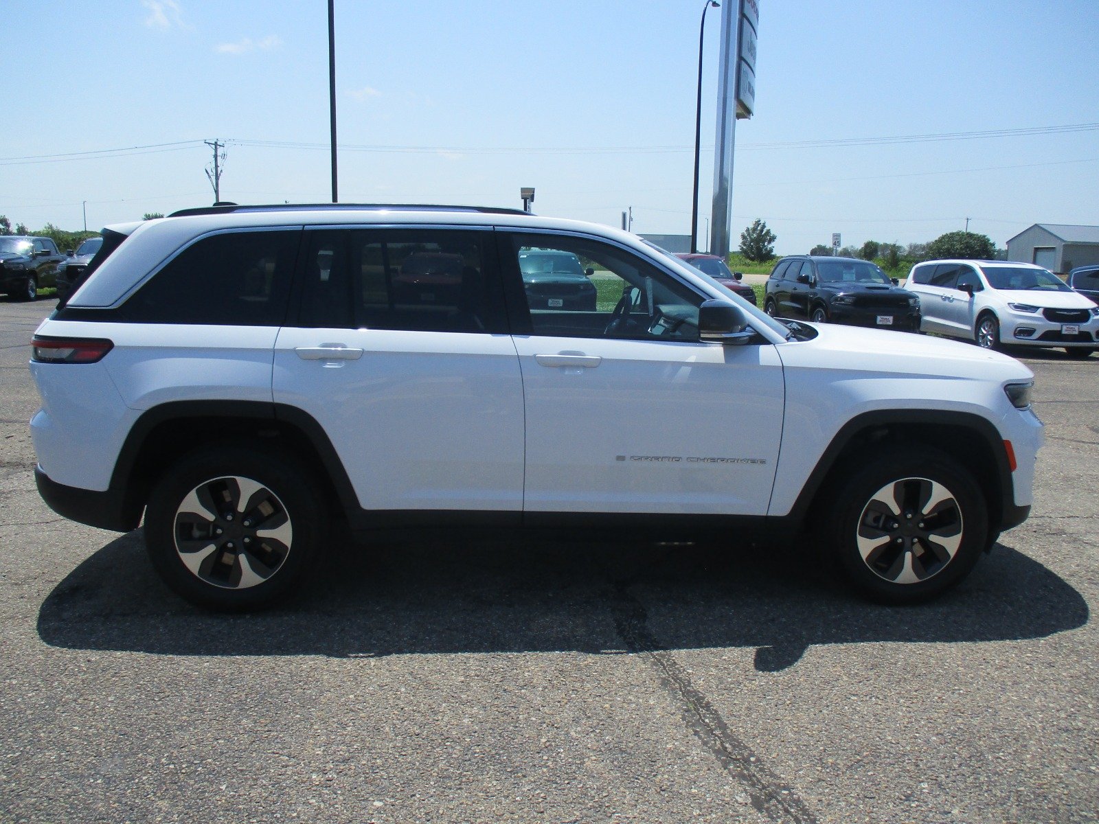 2024 Jeep Grand Cherokee 4xe - Photo 7
