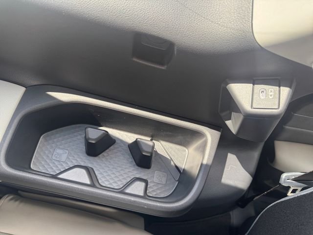 Certified Used 2024 Cream Toyota XLE image 25