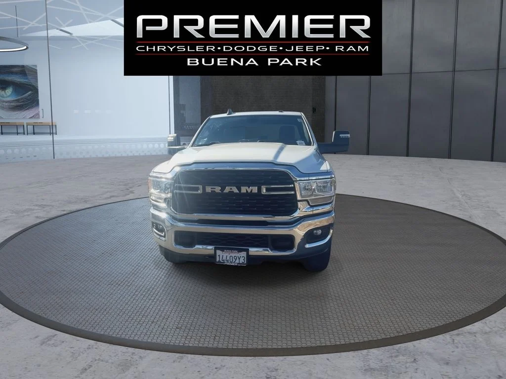 Used 2024 White Ram Big Horn image 3