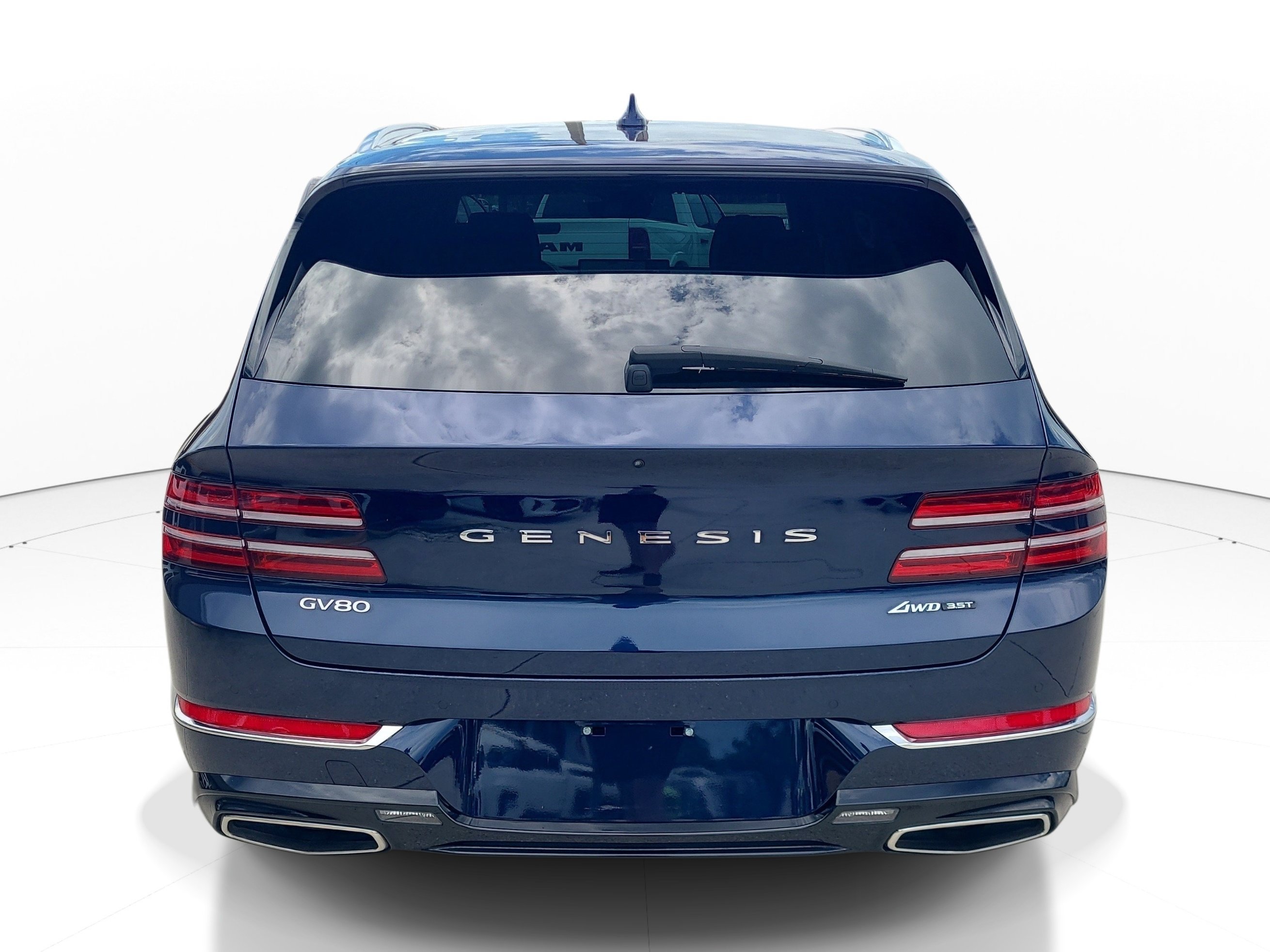 Used 2021 Adriatic Blue Genesis 3.5T image 5