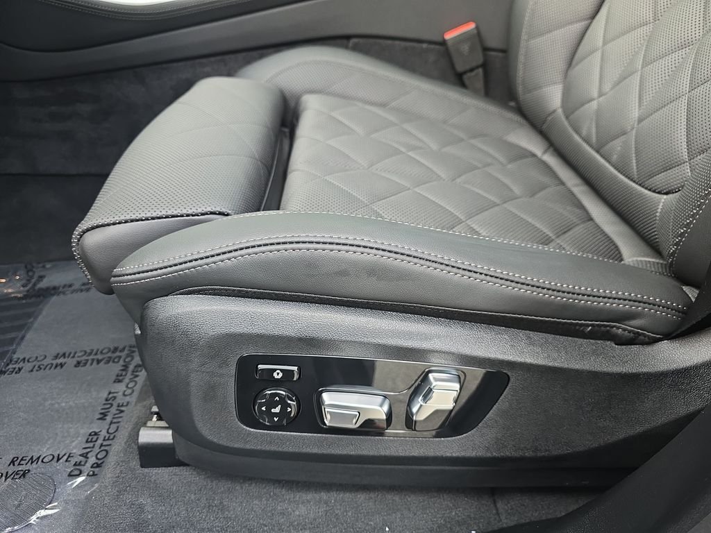 New 2026 Brooklyn Grey Metallic BMW xDrive50e image 29