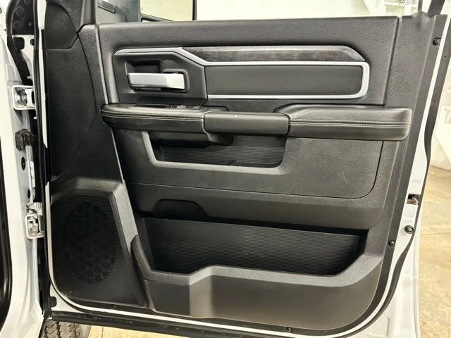 Used 2024 White Ram Big Horn image 21