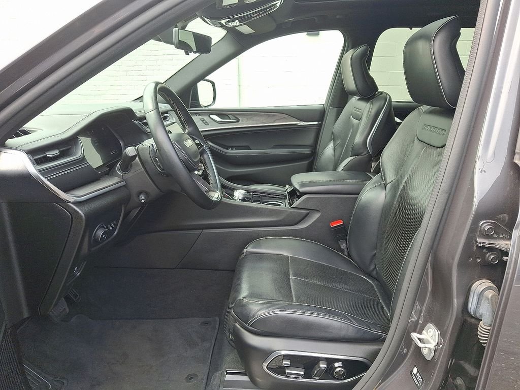 2022 Jeep Grand Cherokee Overland - Photo 15