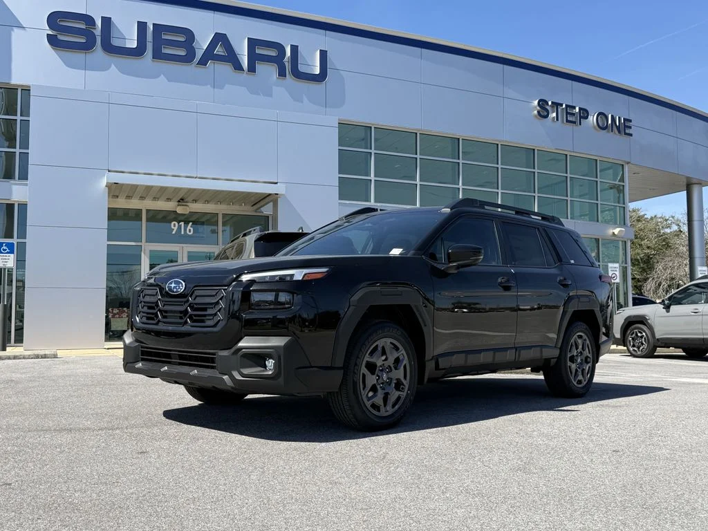 2026 Subaru Outback Premium - Photo 2