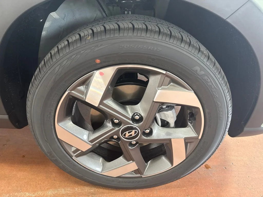 New 2026 Mirage Green Hyundai SEL image 11