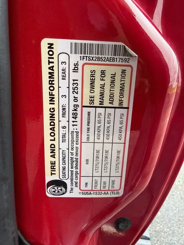 Used 2010  Ford XL image 35