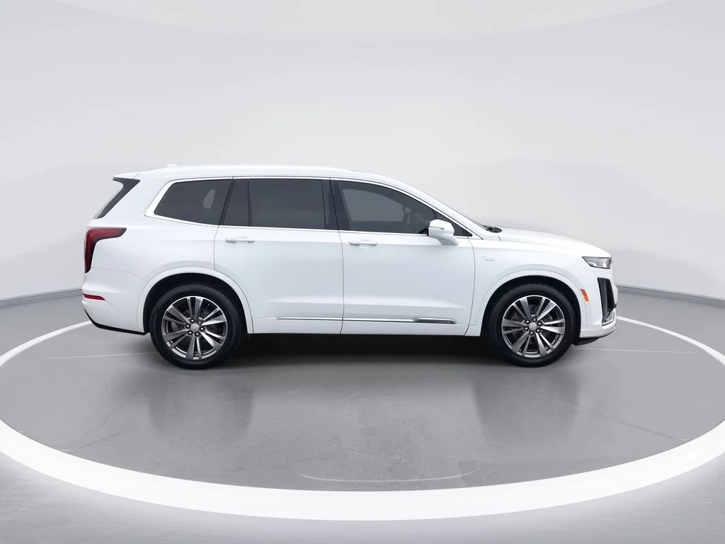 Used 2021 White Cadillac Premium Luxury image 9