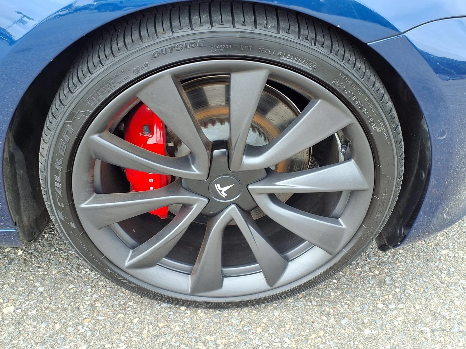 Used 2019 Deep Blue Metallic Tesla Long Range image 17