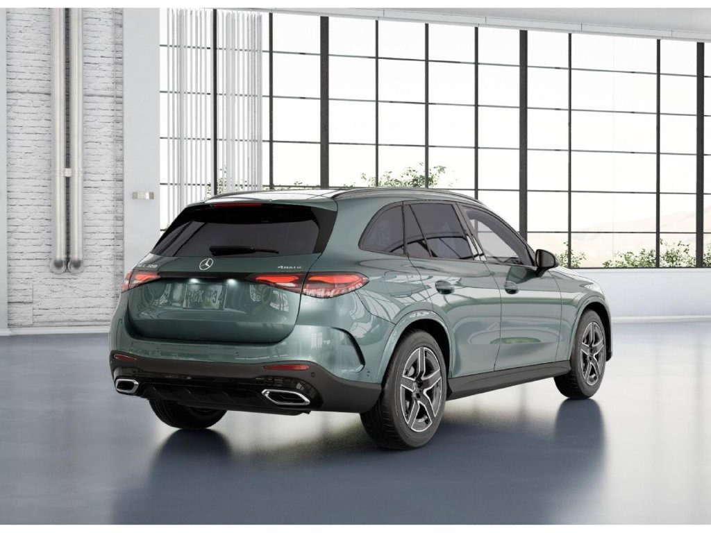 New 2027 Verde Silver Metallic Mercedes-Benz GLC 300 image 64