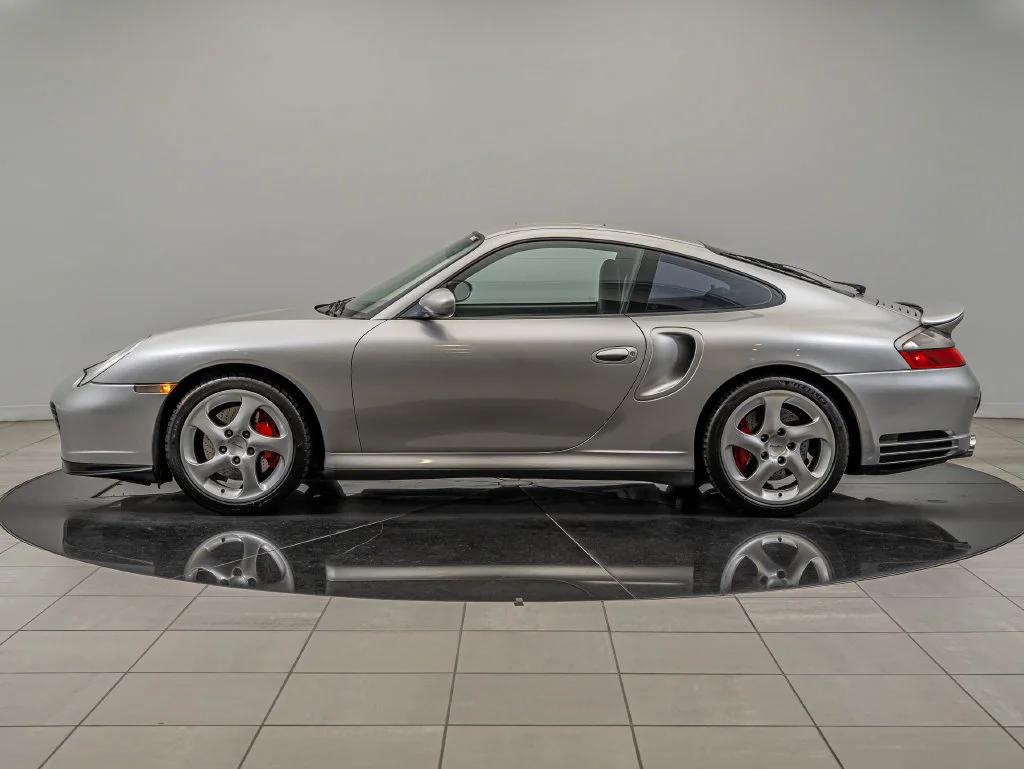 Used 2003 Arctic Silver Metallic Porsche  image 2