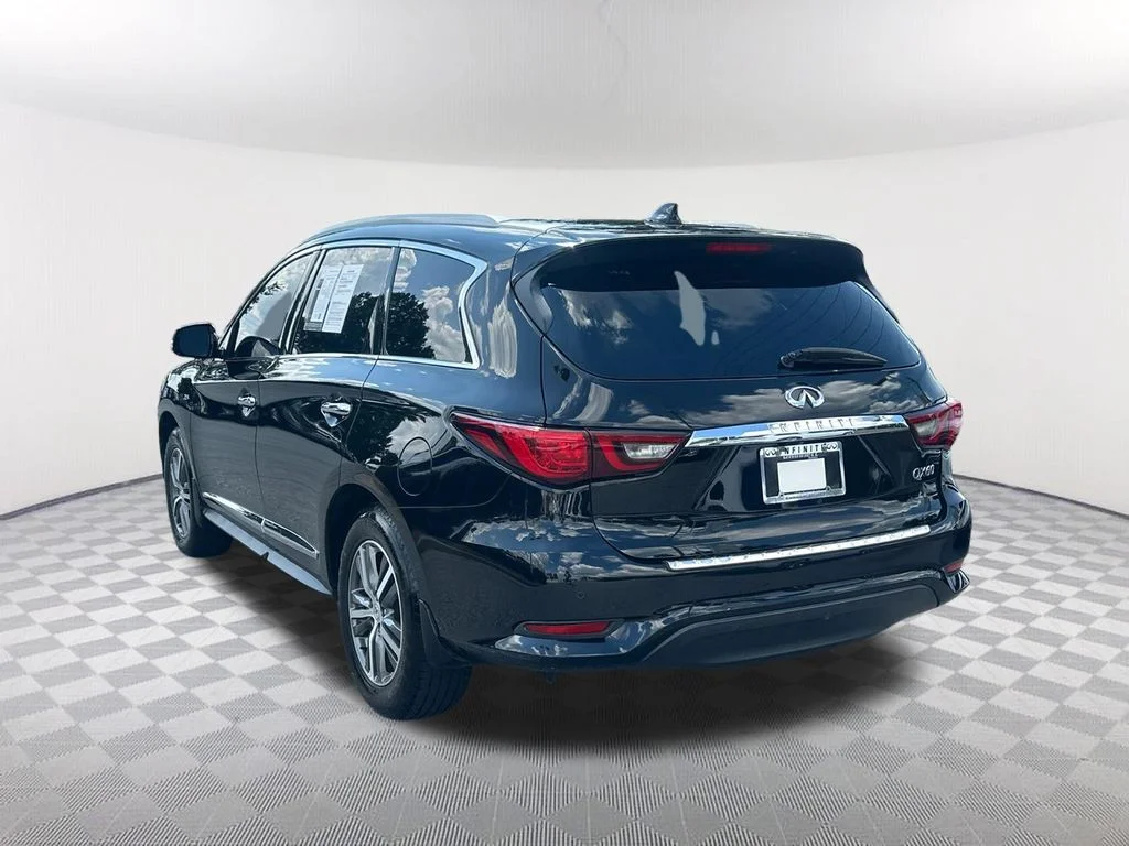 Used 2020 Black INFINITI LUXE image 7