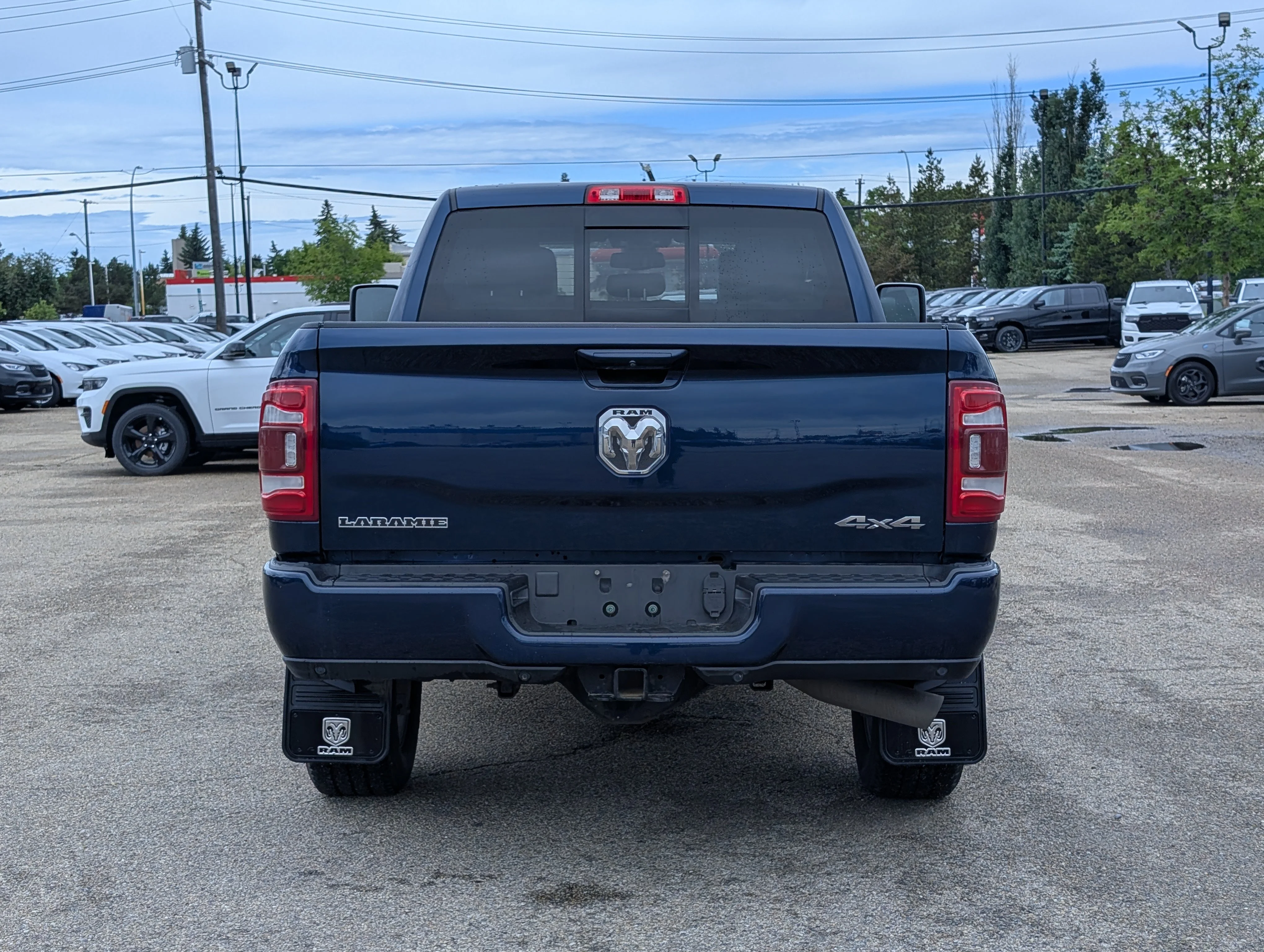 Used 2023 Patriot Blue Pearl Ram Laramie image 5