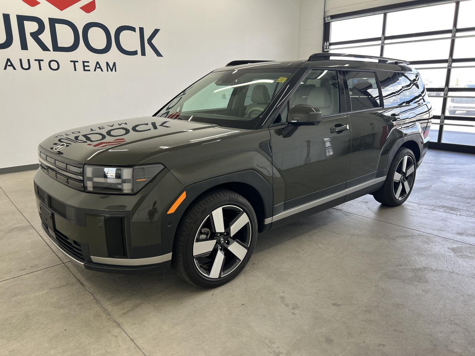 Used 2024 Rockwood Green Hyundai Limited image 6