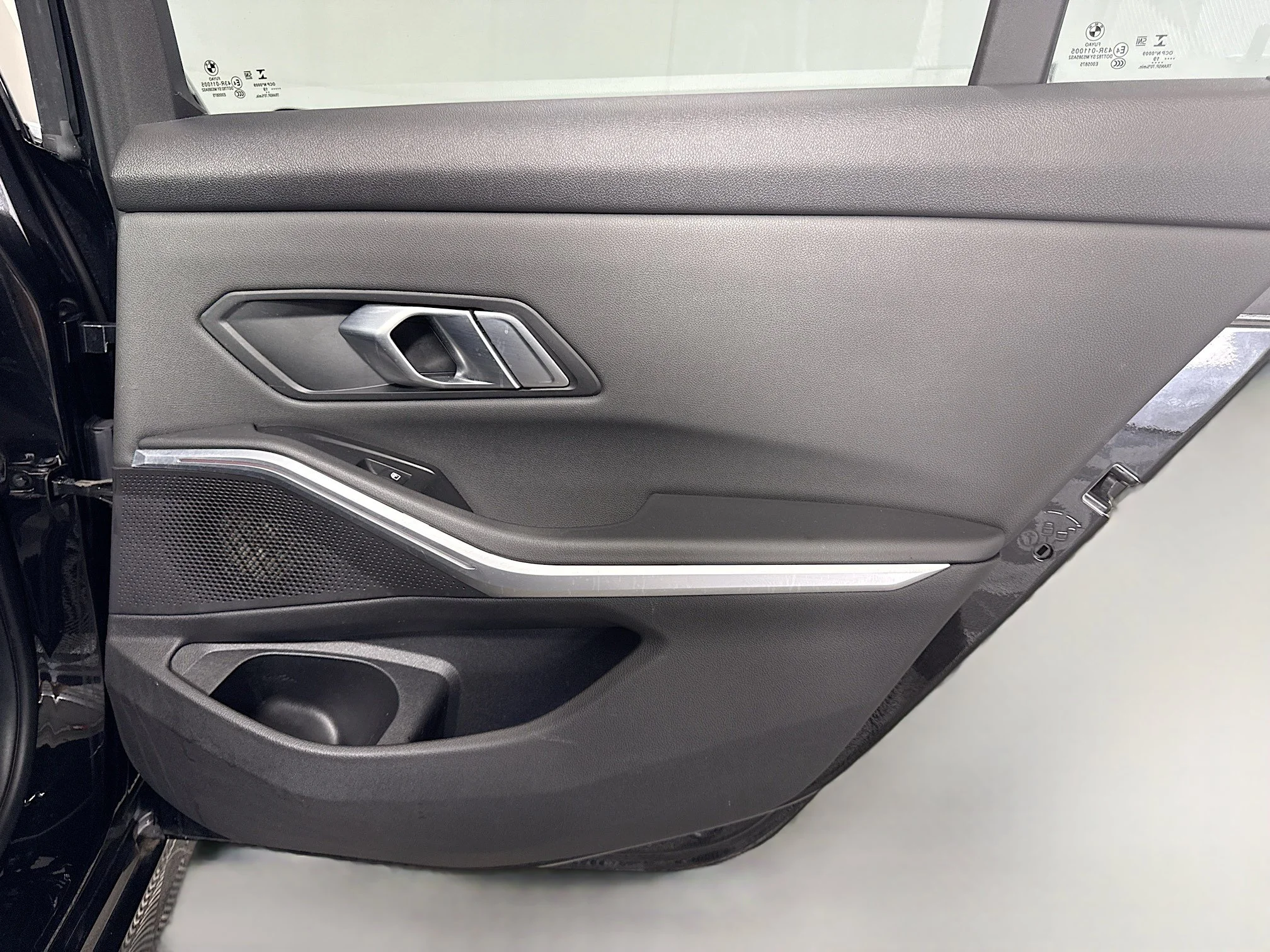 Used 2019 Black Sapphire Metallic BMW 330i image 24