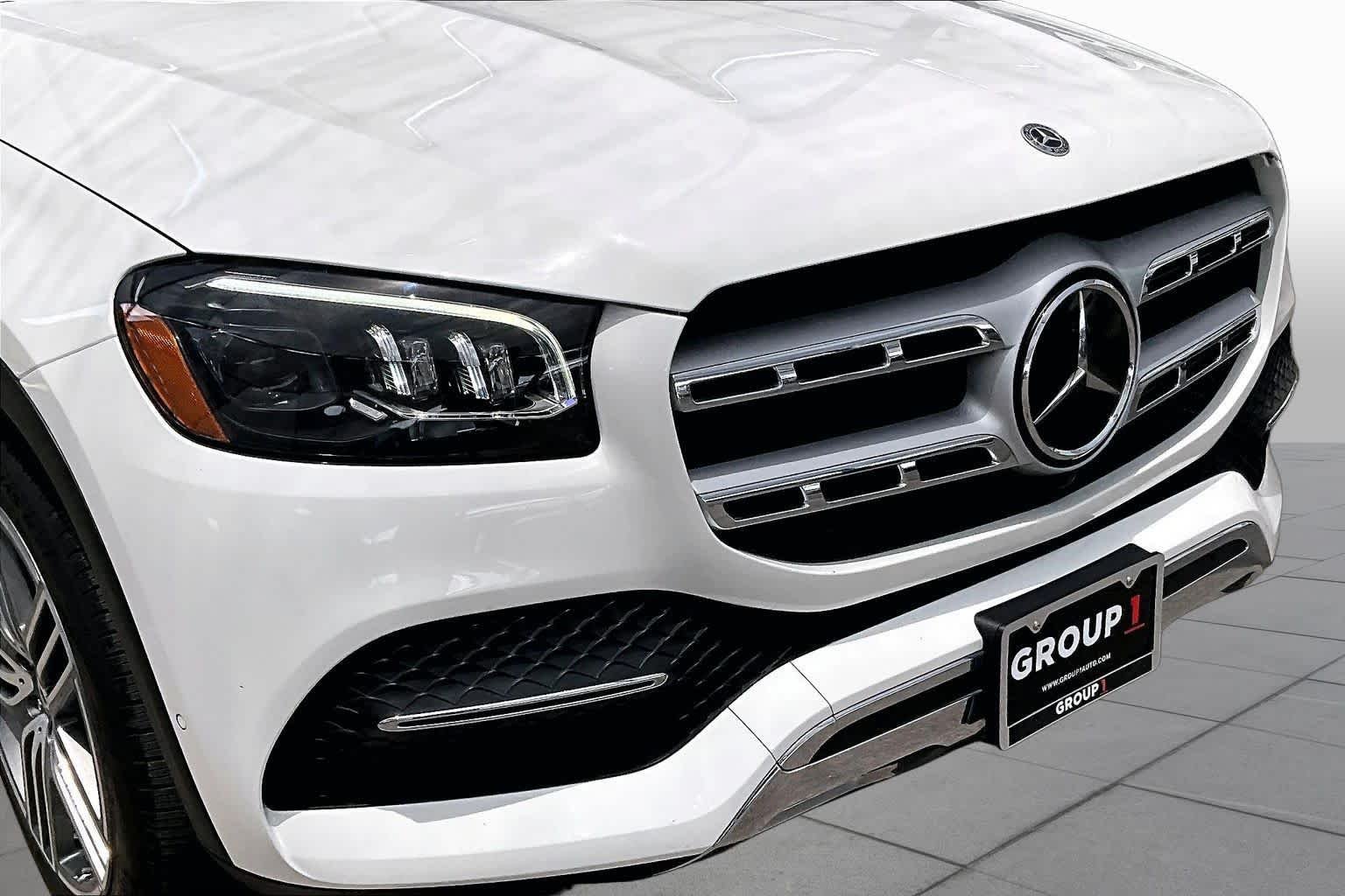 Used 2022 Polar White Mercedes-Benz GLS 450 image 30