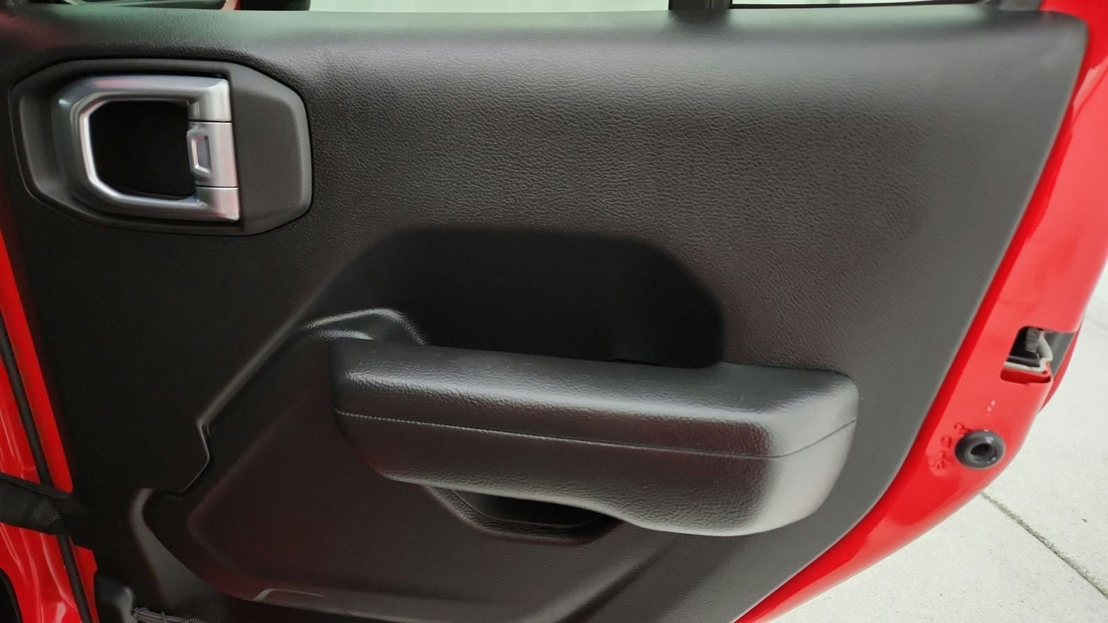 Used 2023 Red Jeep Sport image 40