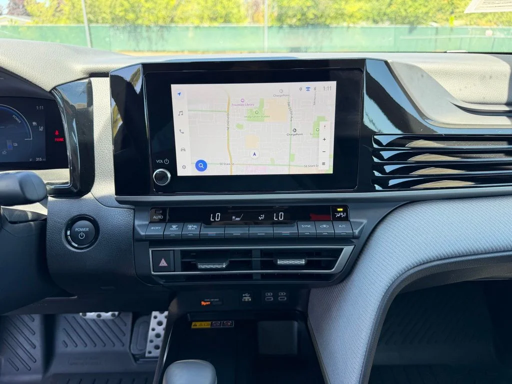Used 2025 Underground Toyota SE image 21