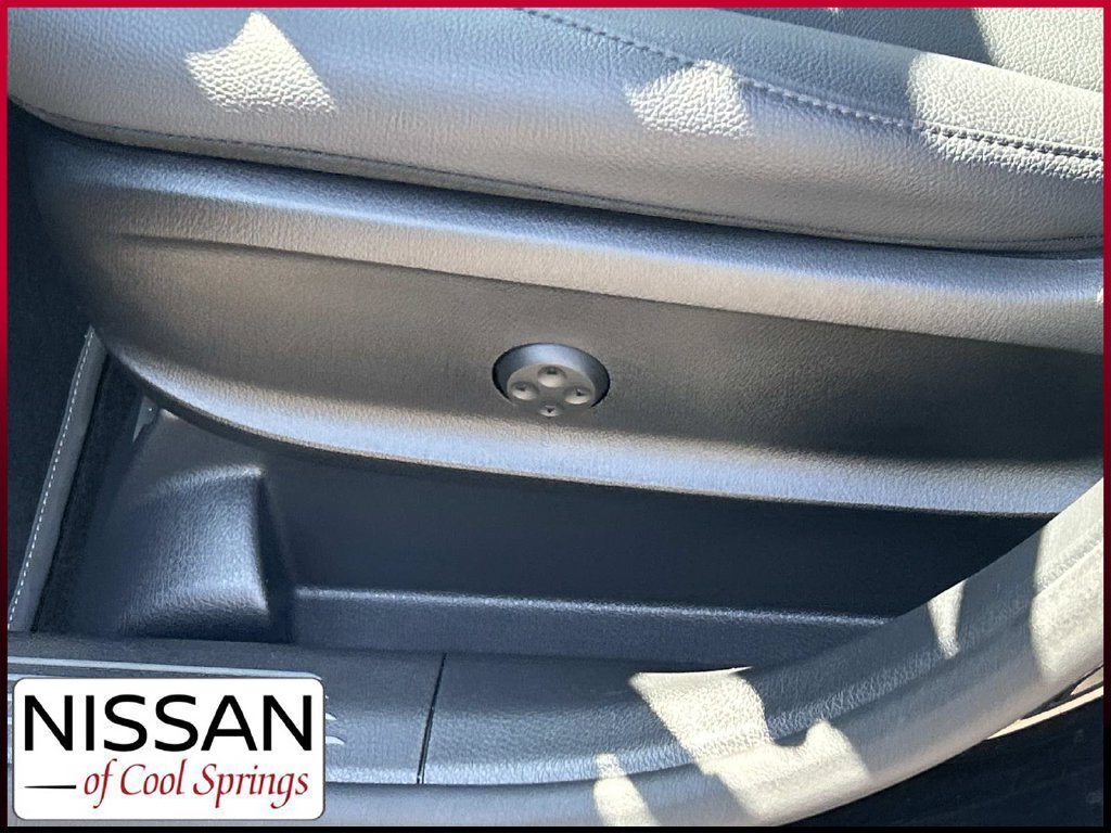 Used 2026 Black Mercedes-Benz GLA 250 image 17