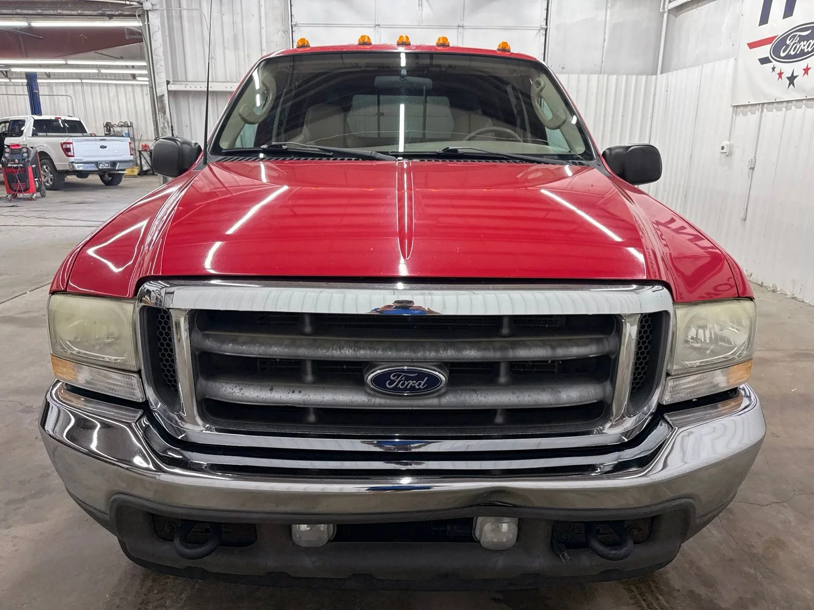 Used 2003 Red Ford XL image 3