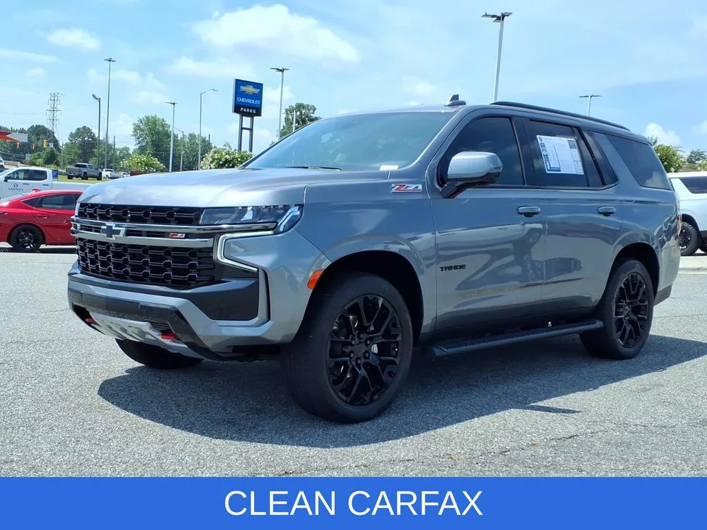 Used 2022 Gray Chevrolet Z71 image 2