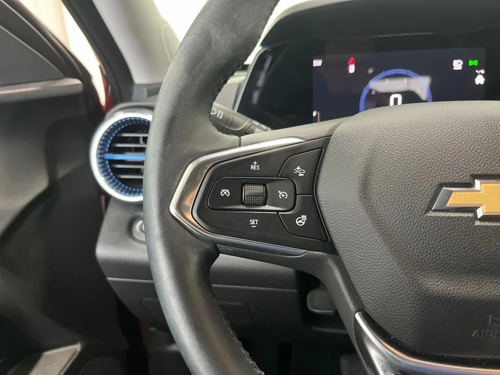 Used 2024 Orange Metallic Chevrolet LT image 7
