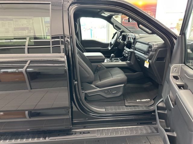 New 2026 Agate Black Metallic Ford XLT image 47