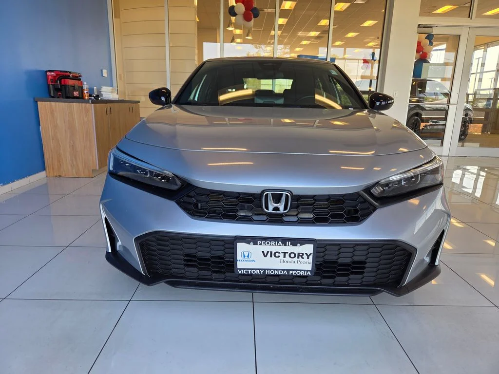 Certified Used 2025 Solar Silver Metallic Honda Sport image 2