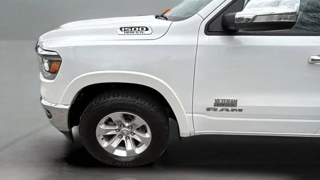Used 2022 Off-white Ram Laramie Crew Cab 4x4 5