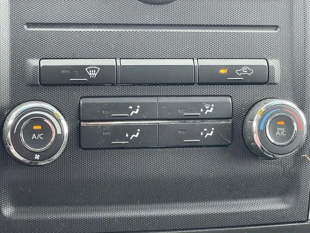 Used 2010 Black Nissan SE image 18